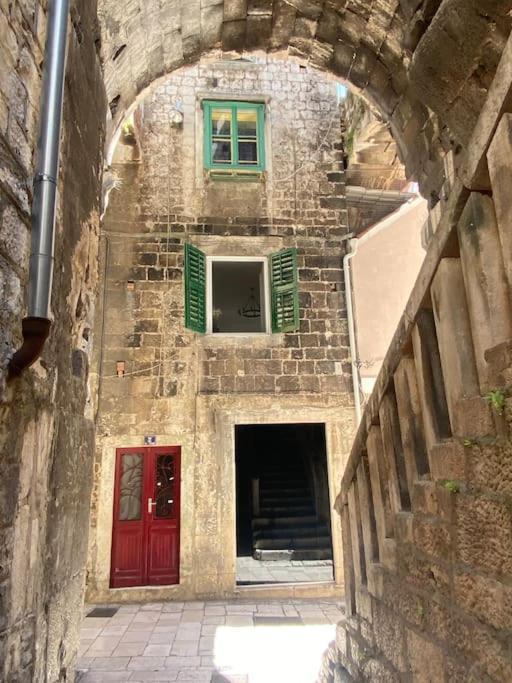Diokletian'S Golden Nest Apartment Split Exterior photo